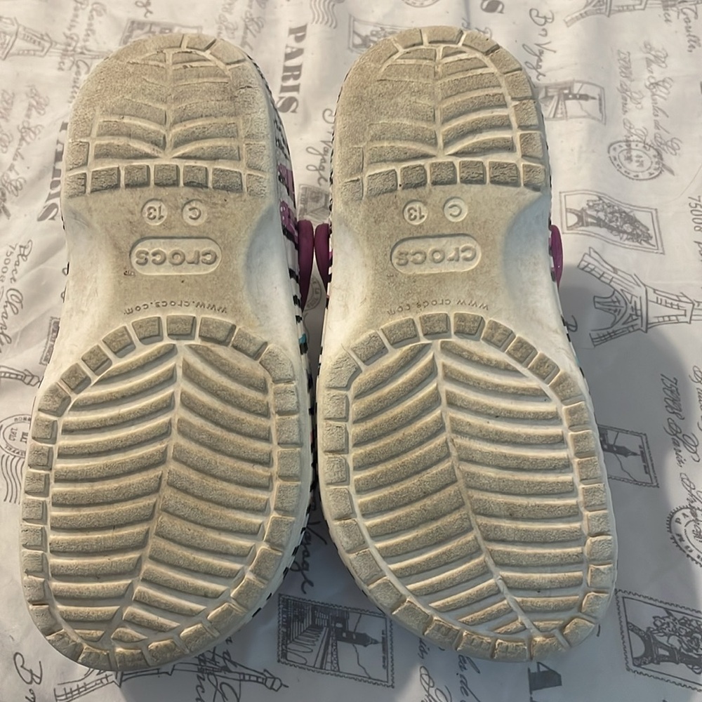 Girl crocs - Picture 13 of 16